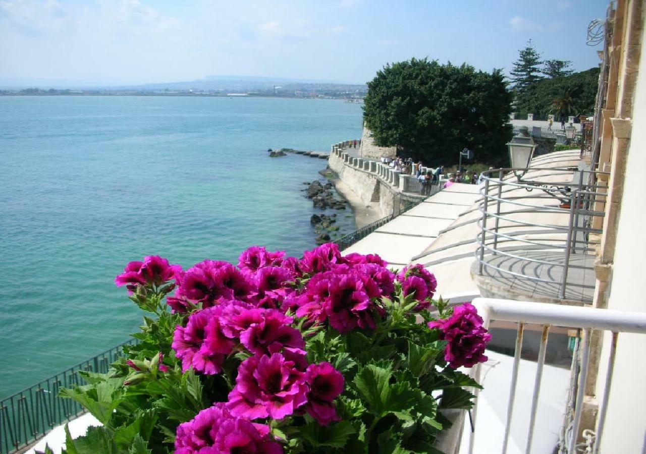 Casa Vistamare Alfeo Apartment *